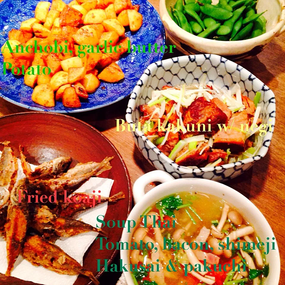 タイ風スープw/パクチー&豚角煮&小アジ唐揚げ&アンチョビバターガーリックポテトご飯🍴|Chef Ak🍷koさん