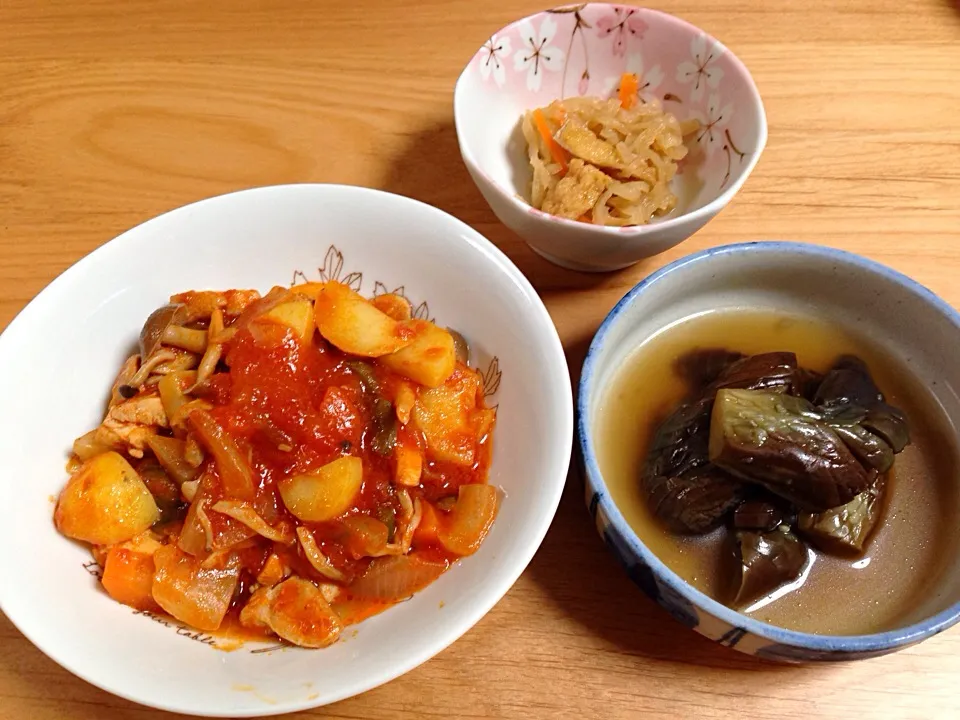 鶏ももと野菜のトマト煮⭐️茄子の煮浸し⭐️切り干し大根|ほなさん