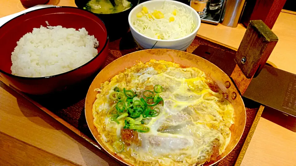 ロースカツ丼(ダブル)|佐藤さん