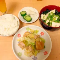 6月6日今日の夜ご飯
お味噌汁お汁少なすぎた…笑|しおみさん