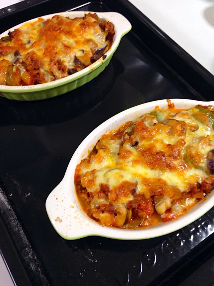 野菜と豆腐のヘルシーグラタン
お肉は挽肉を使いました|りりこさん