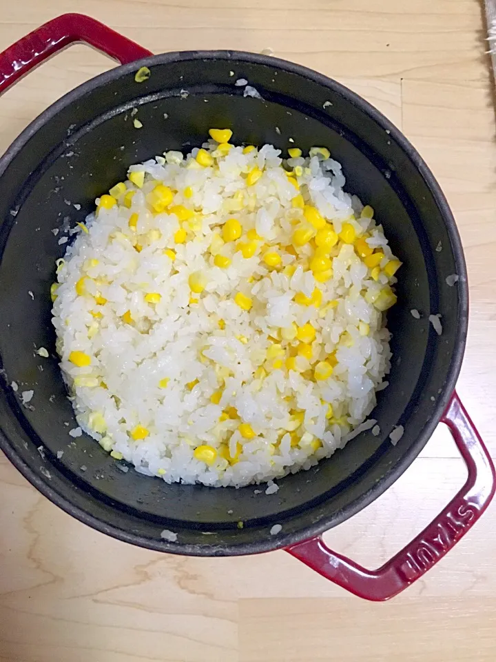 Snapdishの料理写真:staubでとうもろこしごはん|ハルさん