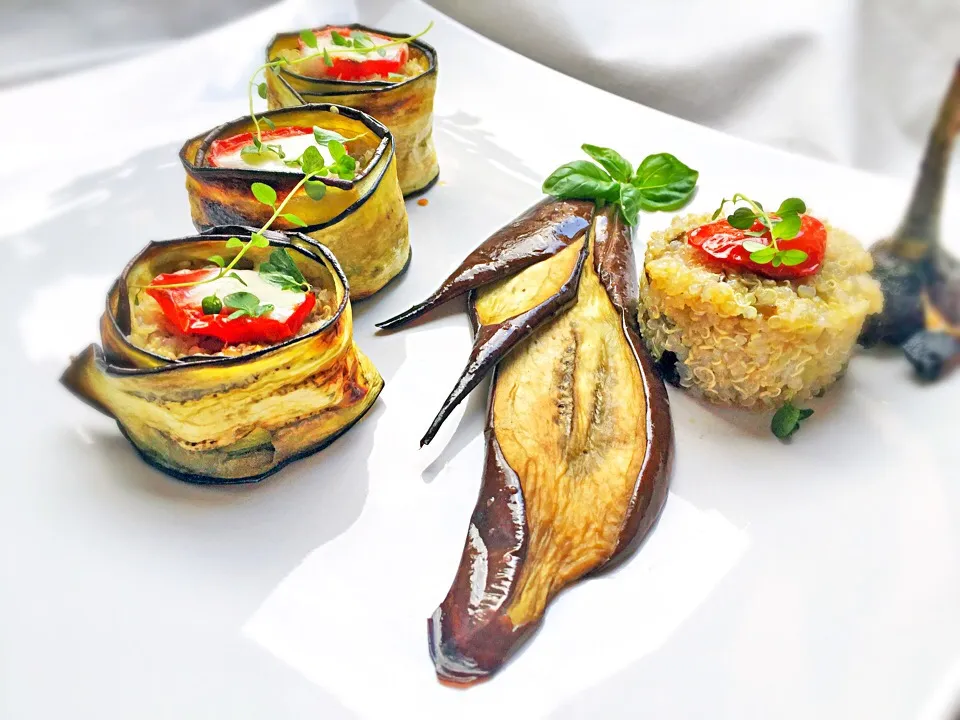 Quinoa stuffed Eggplant 🍆 Rolls|laura giardinaさん