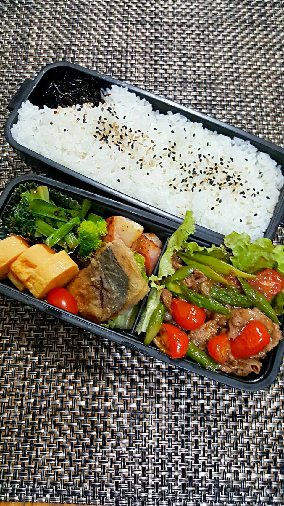 今日の　お弁当❕　牛肉のオイスターソース炒め🐮🐮|クッキングオヤジさん