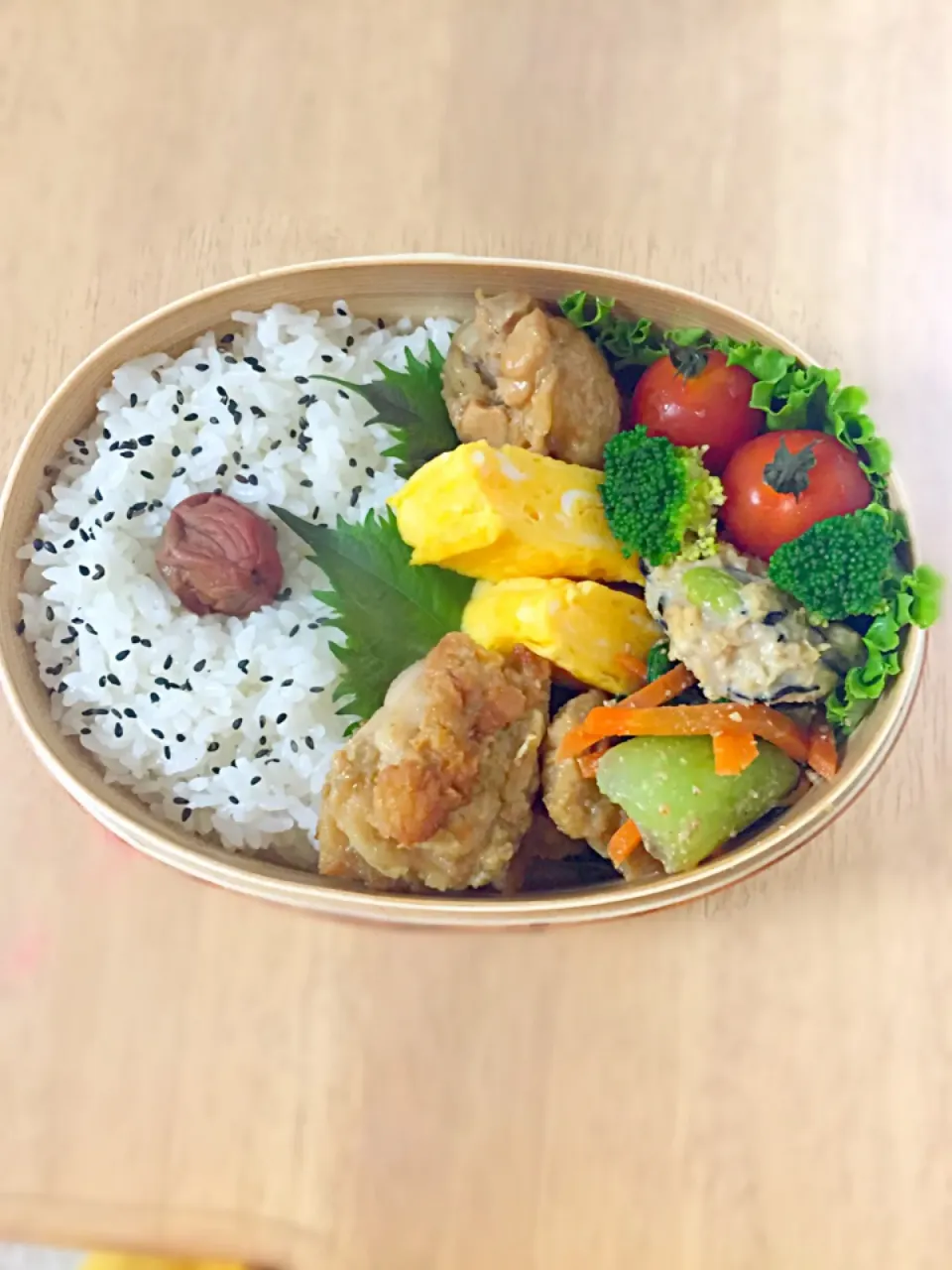 Snapdishの料理写真:曲げわっぱ弁当🍱#旦那弁#曲げわっぱ|えりこさん