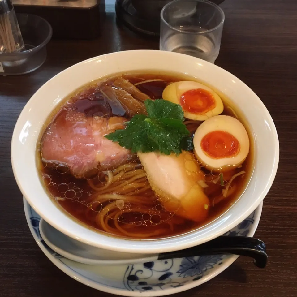 醤油らぁ麺 味玉トッピング|美也子さん