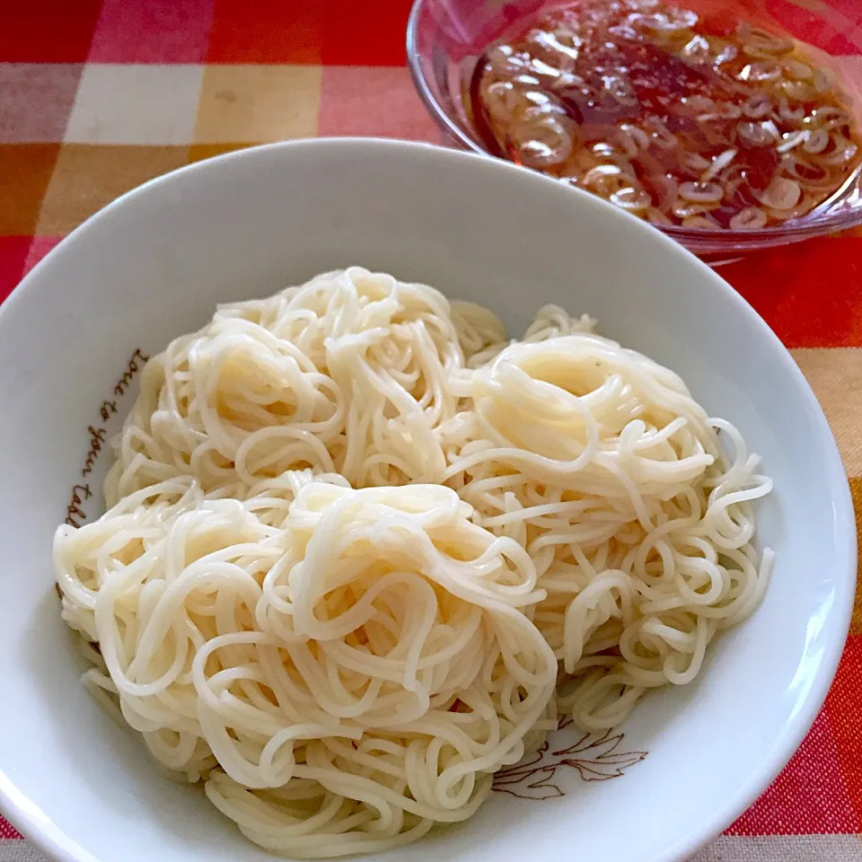 そうめん ネギなめ茸一味タレ|カウンター嬢さん