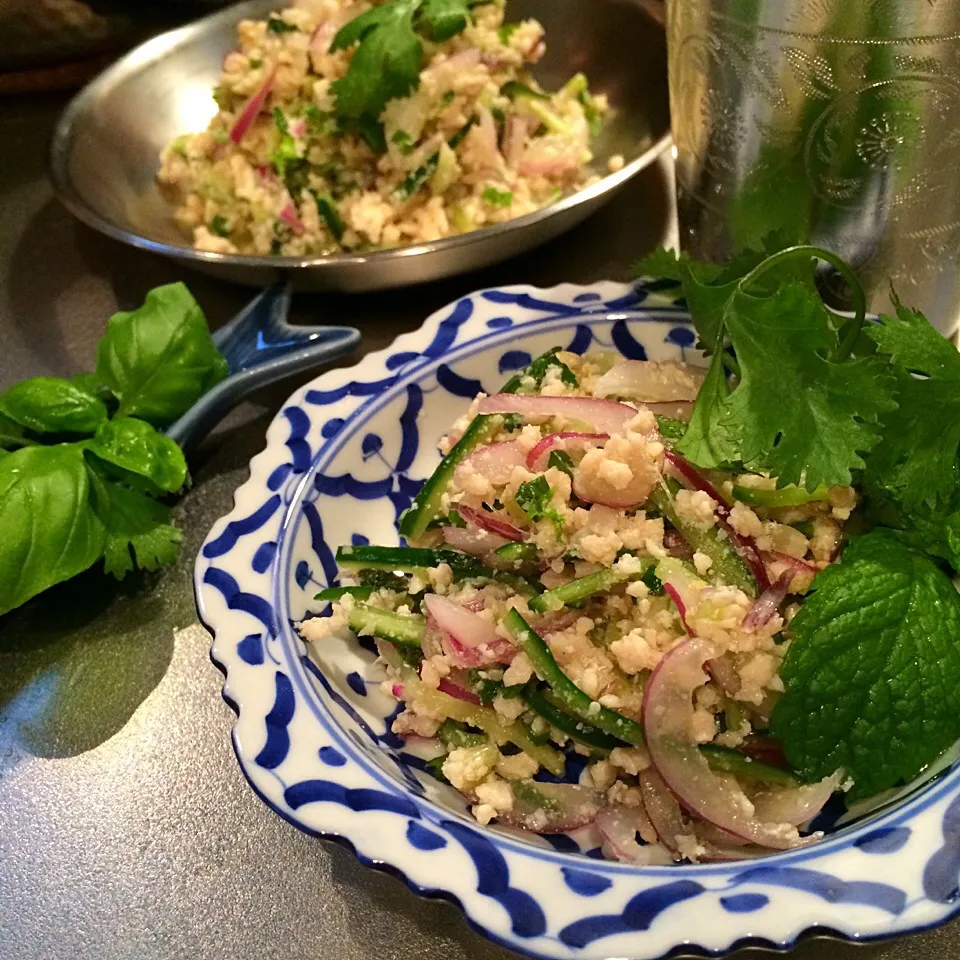 ラープ・ガイ🇹🇭 ลาบไก่ |七海さん