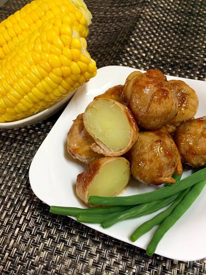 きたあかりの小芋、豚こま巻き🐽🌀とうもろこし🌽は３分ルールで🎵|あまねこ🌿さん