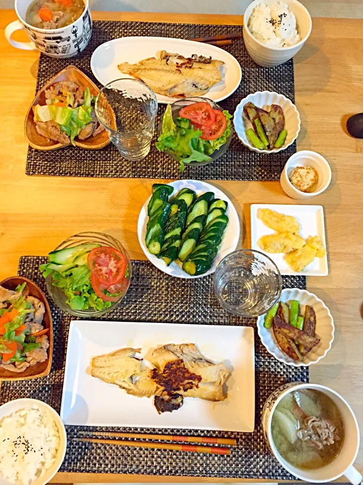 夜ご飯🍽 粕漬け魚 野菜炒め じゃがいもとアスパラのバター炒め サラダ からし漬けきゅうり ご飯 豚汁|kasumiさん