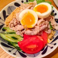 Snapdishの料理写真:ピリ辛冷麺|じゅんさん