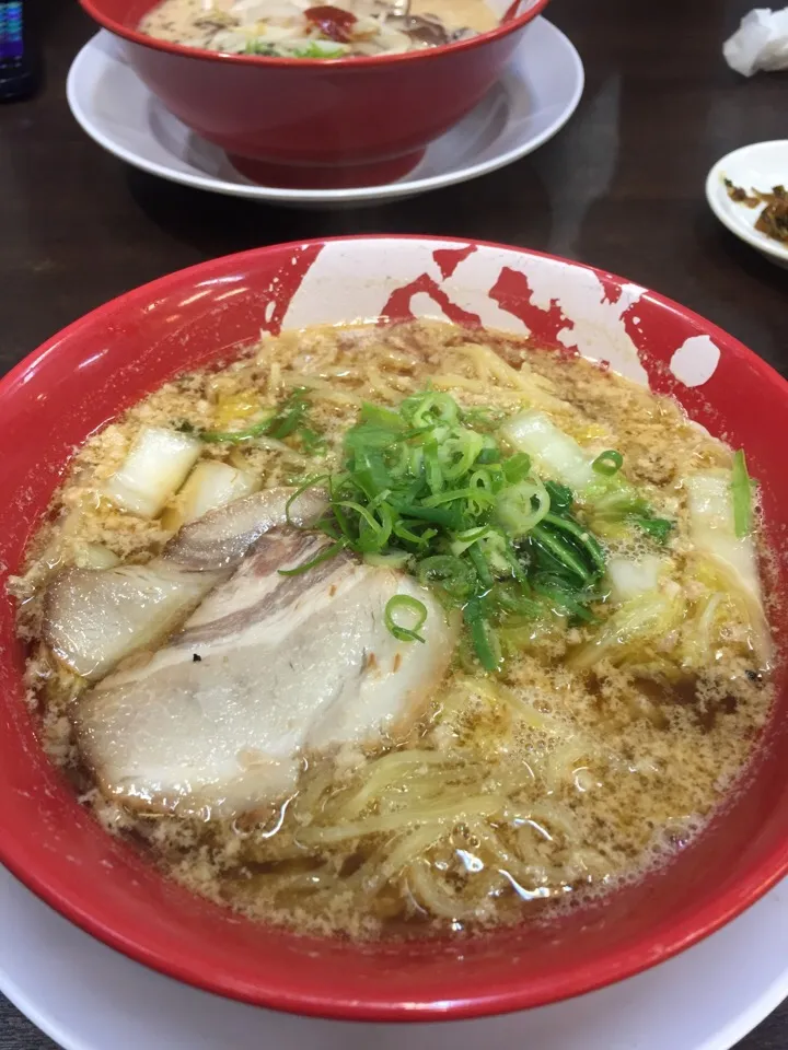 毎週水曜日は替え玉無料！にて行くのは毎回水曜日のまこと屋さん 鶏醤ラーメン|あやさん