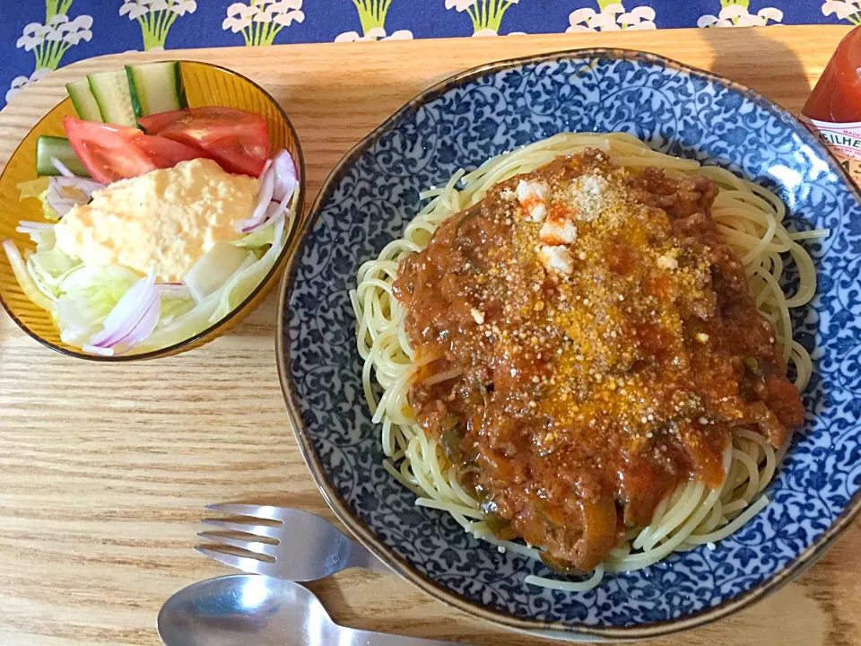 サラダ、ミートソースパスタ✧*|Makiさん