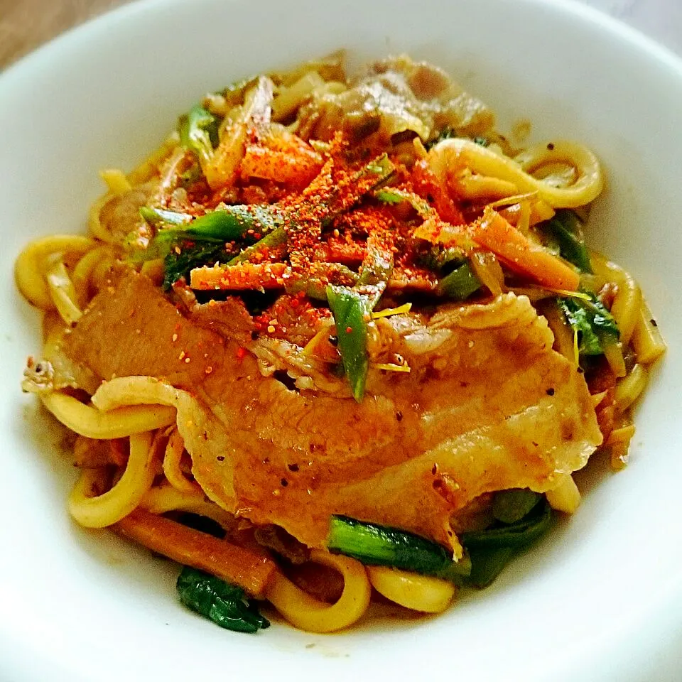 カレー焼きうどん|プチテンよすさん