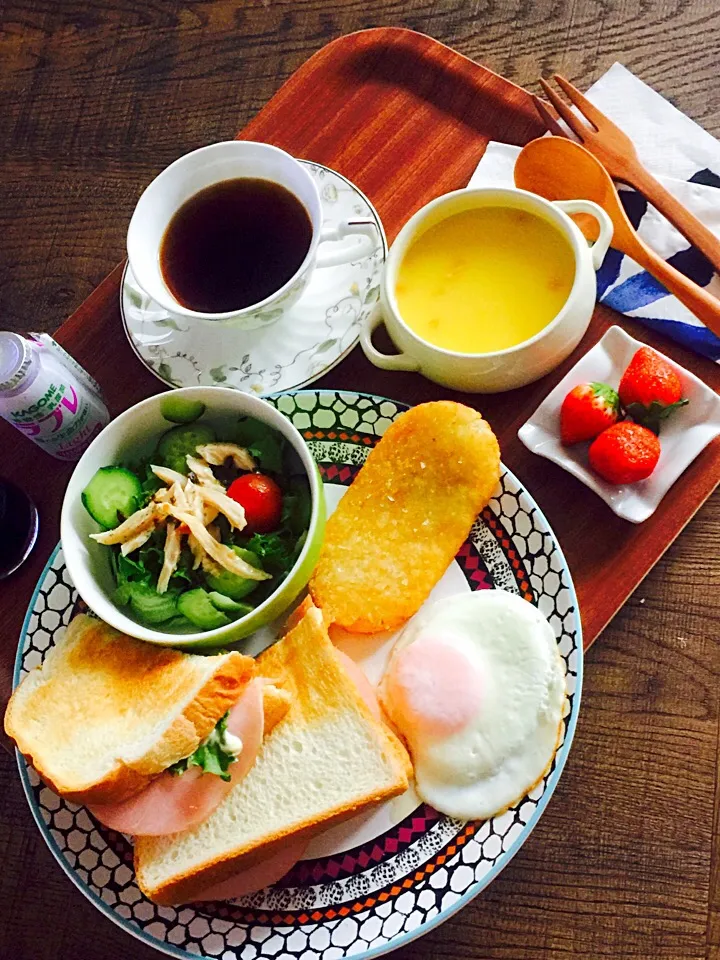 🍴パパのお客さん用朝食༓٩(❛ัᴗ❛ั ๑)༊༅̥̇⁺೨*˚·|♡🍴Ⓜ︎Å®ℹ︎mama🍴♡さん