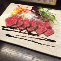 Snapdishの料理写真:牛たたきのカルパッチョ|crudesurさん