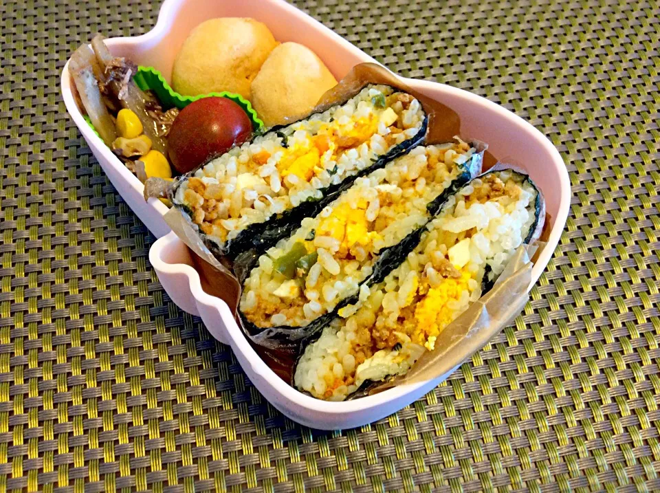 キーマカレーおにぎらず弁当|himadekさん