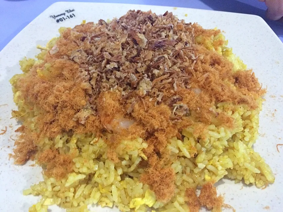 Pineapple fried rice @ Old Airport Road Food Centre|Ong Sor Fernさん