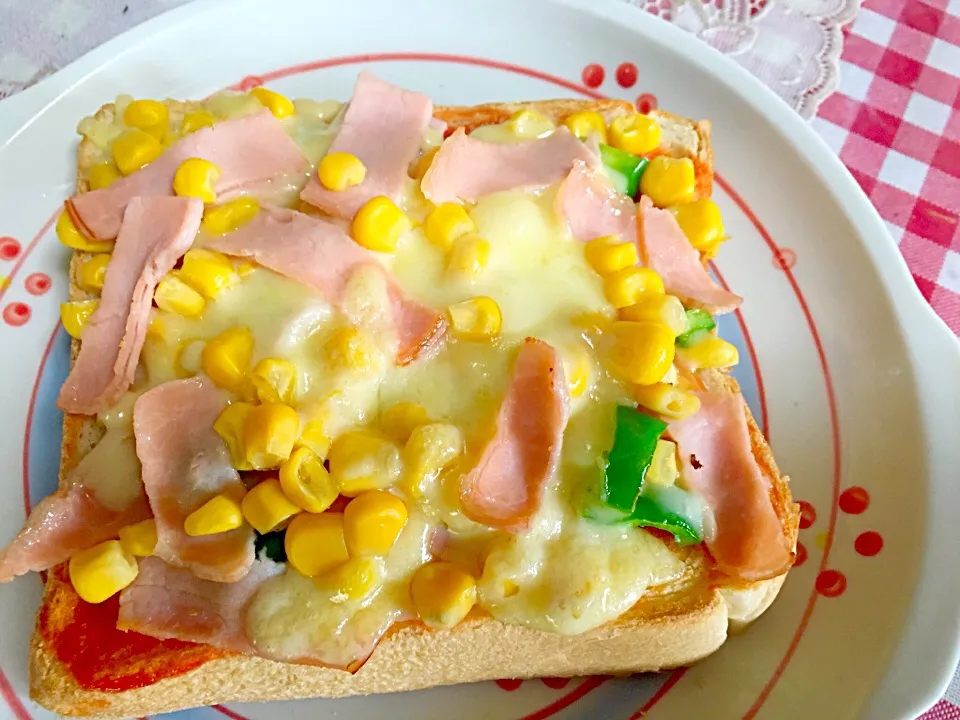 Quick n easy breakfast pizza toast Saturday laziness|Babyluv Cabrera Ocampoさん