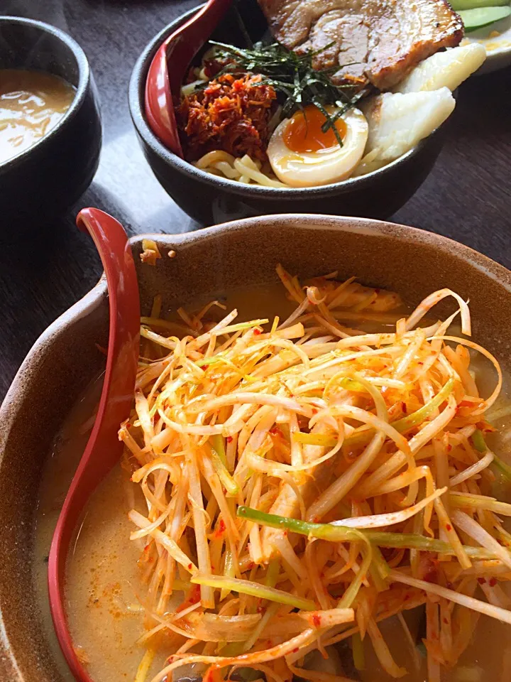 Snapdishの料理写真:田所商店の味噌ネギラーメン|y_umiさん