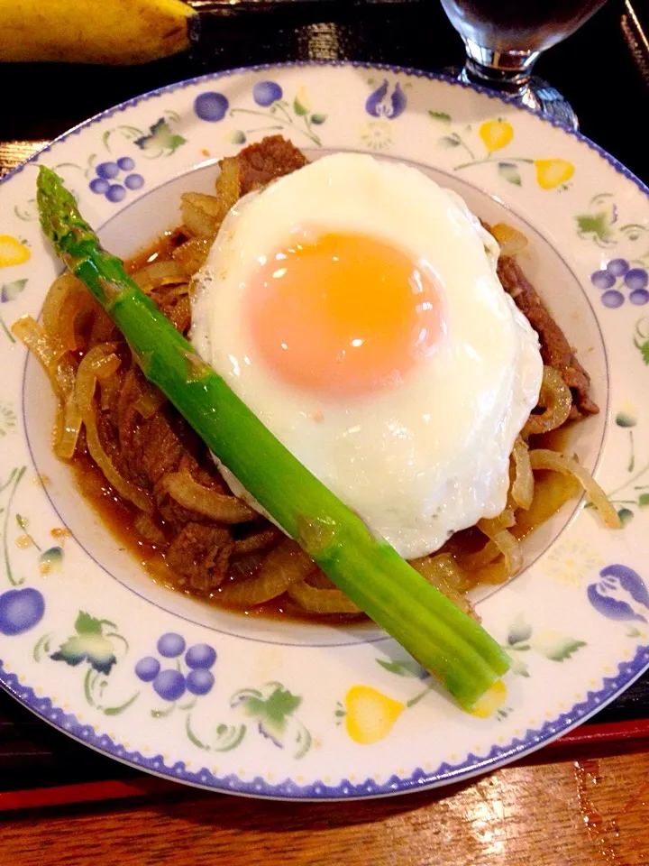 牛肉とたまねぎのつゆだく煮|きゅうちゃんさん