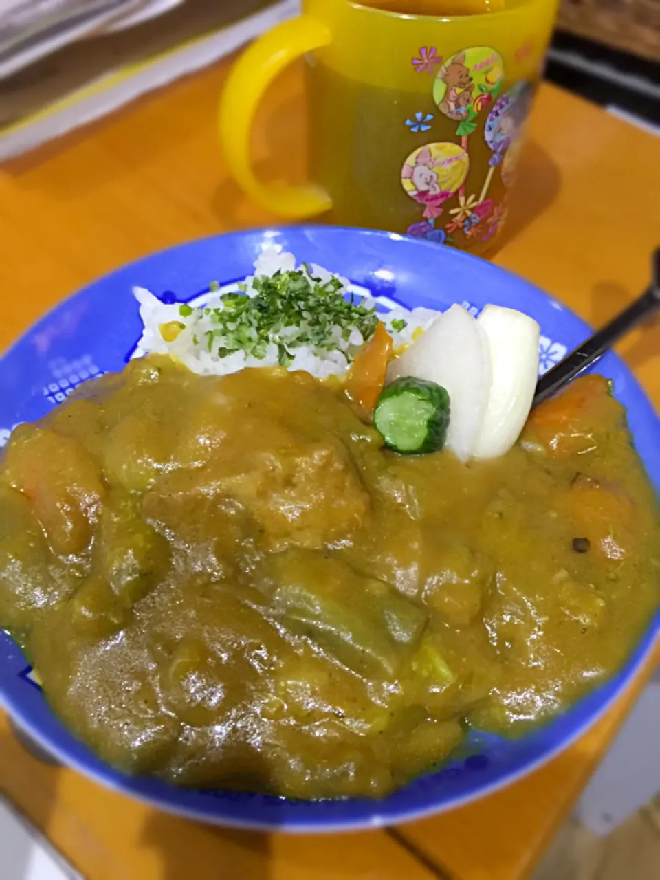 ハンバーグカレー🍛  らっきょうの甘酢漬け  大根ときゅうりの浅漬け|ch＊K*∀o(^^*)♪さん