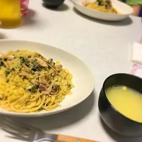 Snapdishの料理写真:・舞茸とほうれん草の和風パスタ
・コーンスープ(市販)|ちーさん