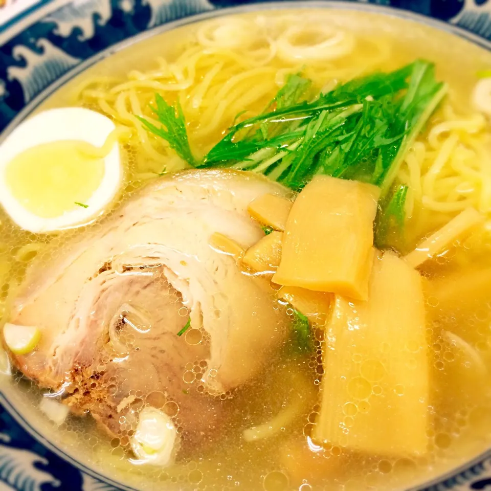 金丸本店 鶏塩ラーメン|遠藤 未奈弥さん