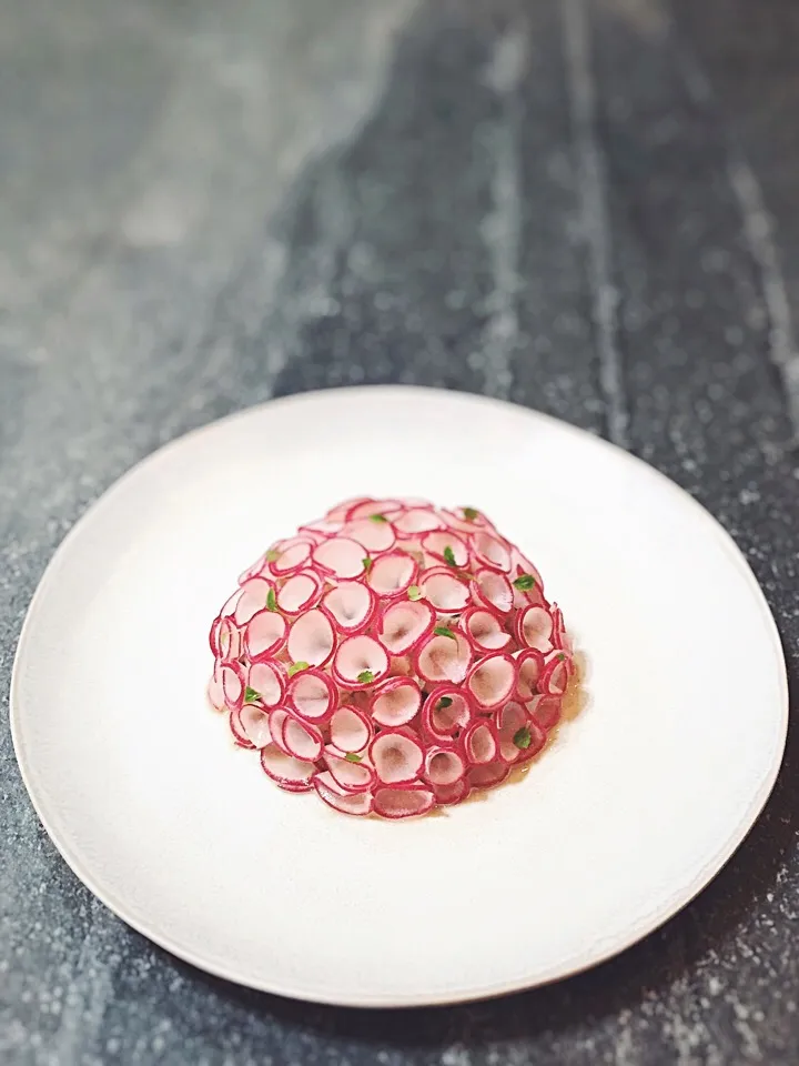 Tuna tartar with marinated radish|rick chanさん