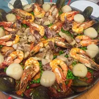 Snapdishの料理写真:Seafood and Rabbit Paella|Jeff The Chefさん