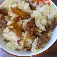 ごぼうと牛肉の混ぜご飯|ののさん