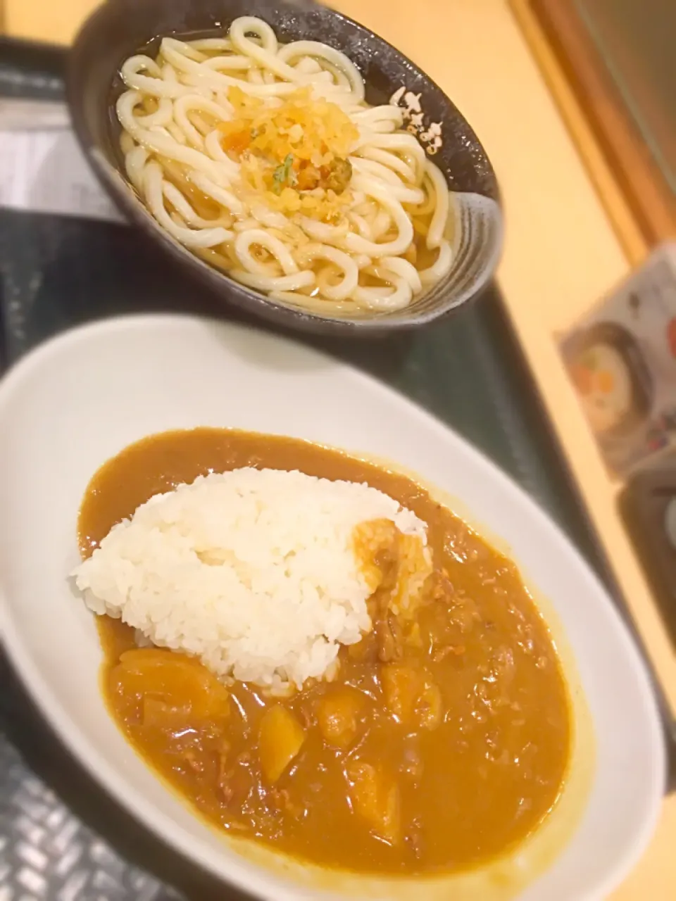 はなまる

かけ中
と
カレー|Satoshi Sakairiさん