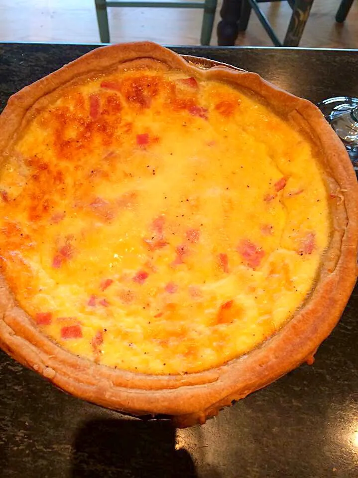 Bacon & Cheese Quiche|🌺IAnneさん