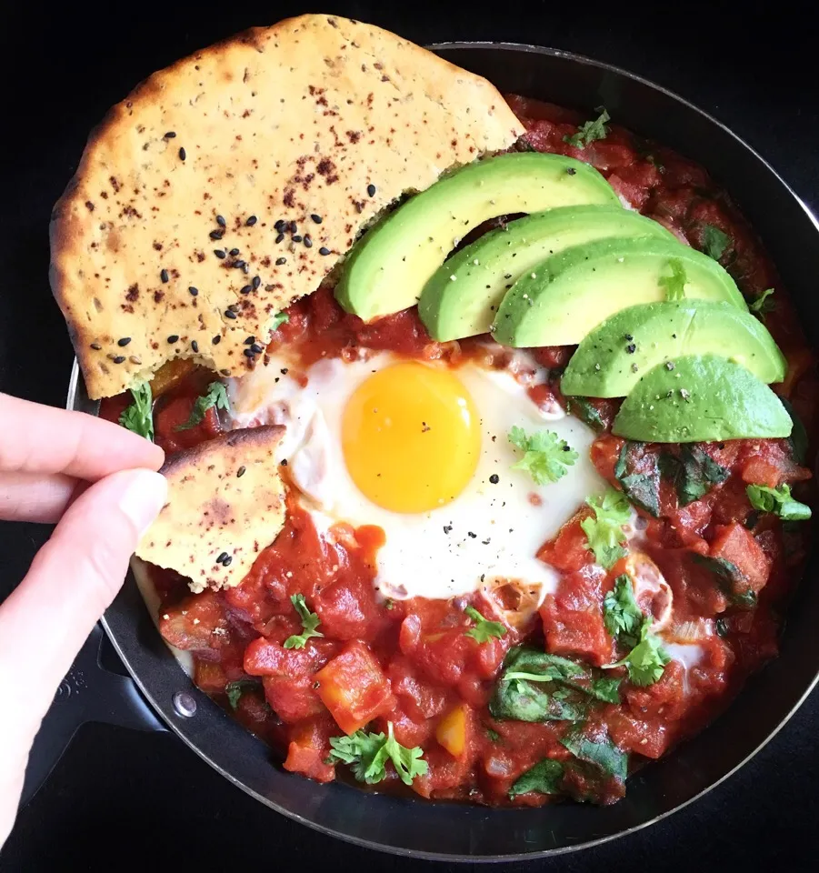 Shashouka with homemade chickpea flatbread|coxiella24さん