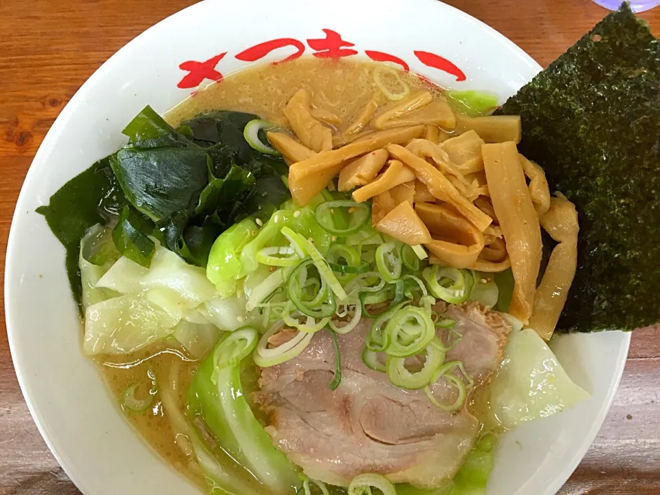 さつまっ子ラーメン
キャベツ メンマトッピング|Noriyuki Saitoさん