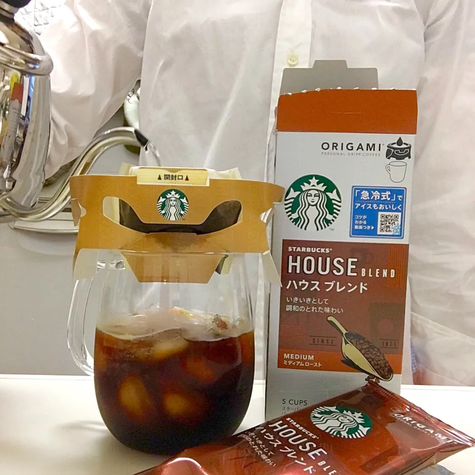 Snapdishの料理写真:月曜の朝
スターバックスの急冷式コーヒー
美味しいコーヒーで
今週も、始まります
元気チャージ❣️|ゆかモンさん