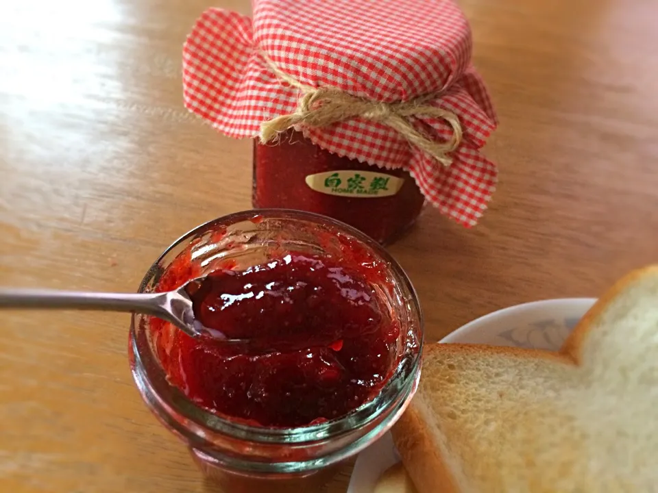 手作りいちごジャム|ひろみに。さん