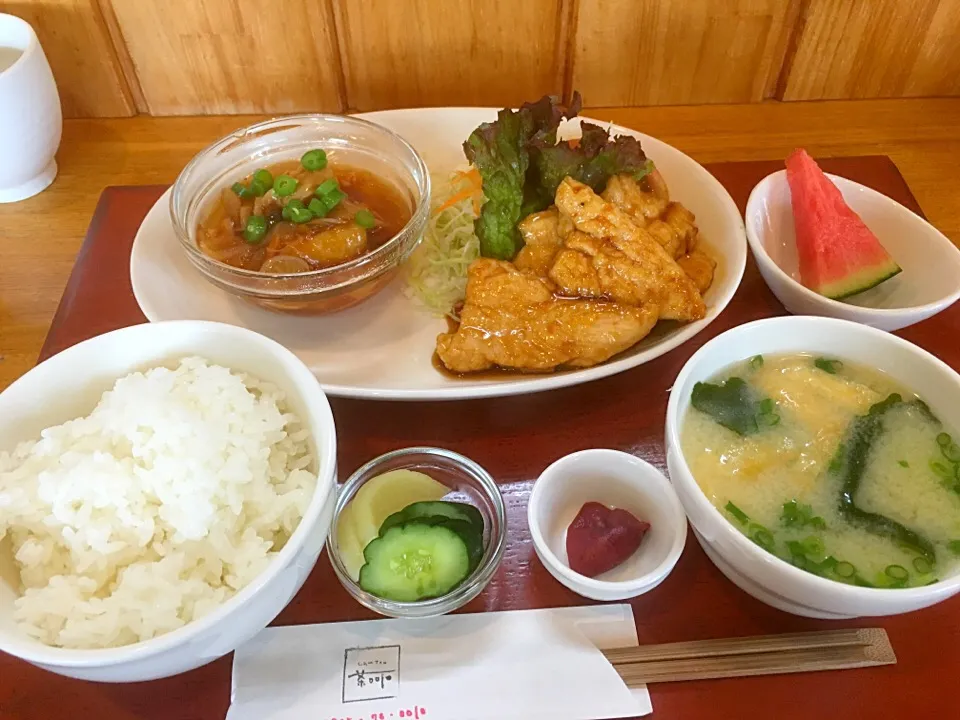 Snapdishの料理写真:ササミの生姜焼き定食|茶一郎さん