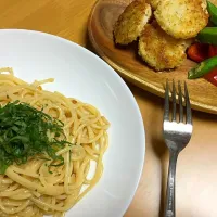 Snapdishの料理写真:【ヴィーガン】たらこスパ&長芋の香草パン粉焼き&オクラとパプリカのクミン炒め|でらこさん