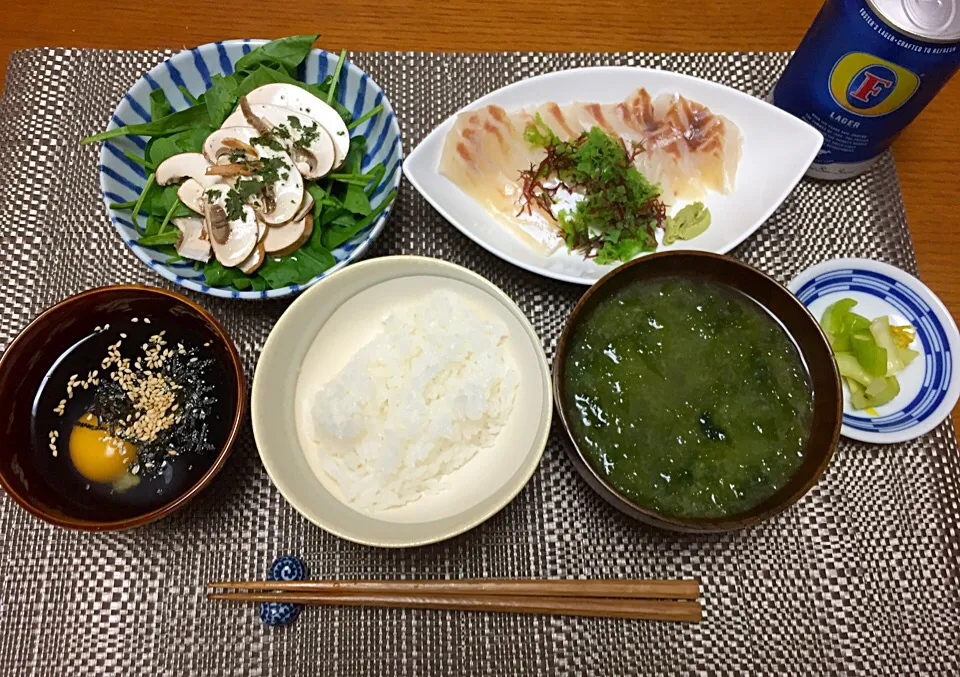 Snapdishの料理写真:宇和島鯛めし、サラダ、セロリの浅漬け、海苔の味噌汁|hhhさん