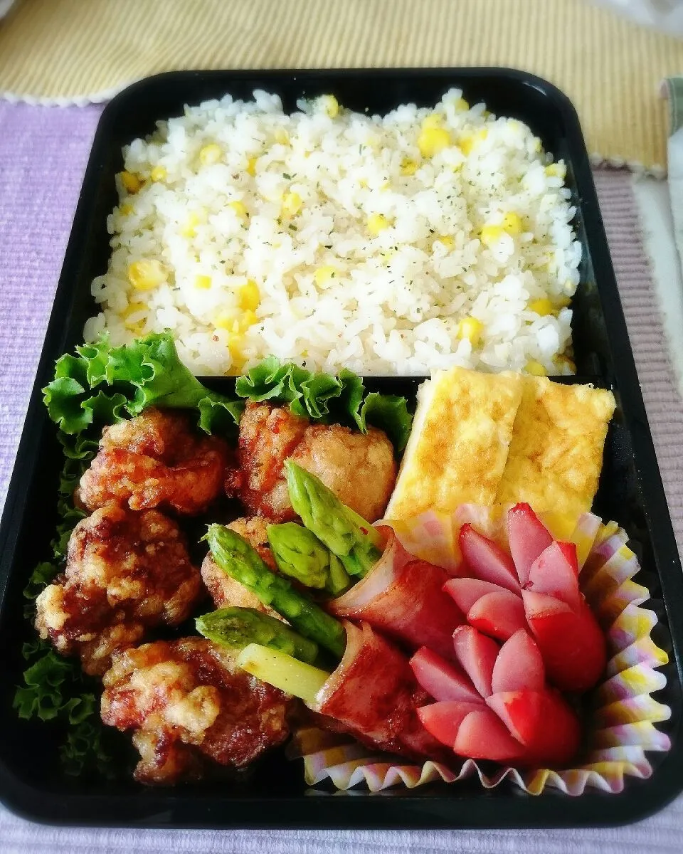 Snapdishの料理写真:#コールライス
#唐揚げ
#ベーコン巻
#卵焼き
#彼氏の弁当
#タコさん|Ayaka Sakiguchiさん