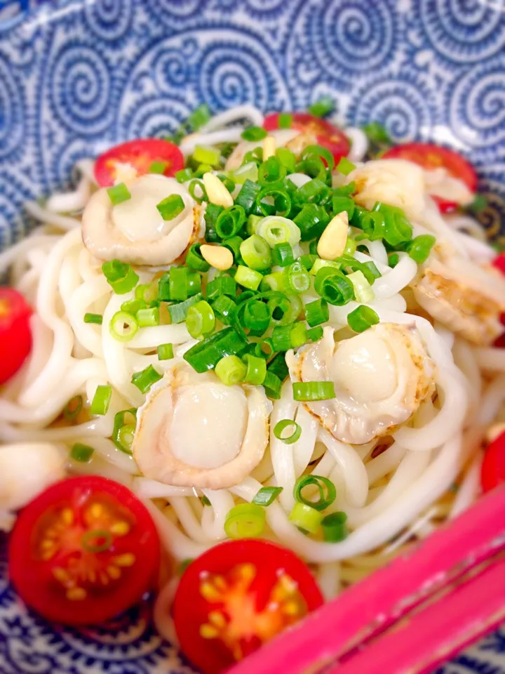 ベビー帆立とミニトマトの冷たいうどん|三谷 美佐子さん