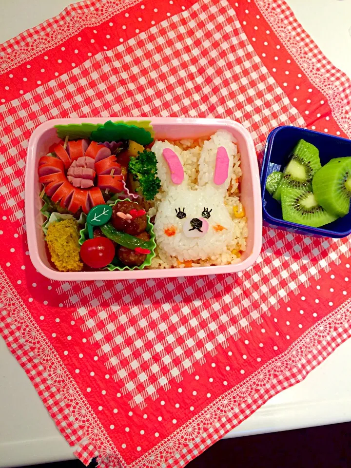 うさぎちゃん弁当♡|ひとみさん