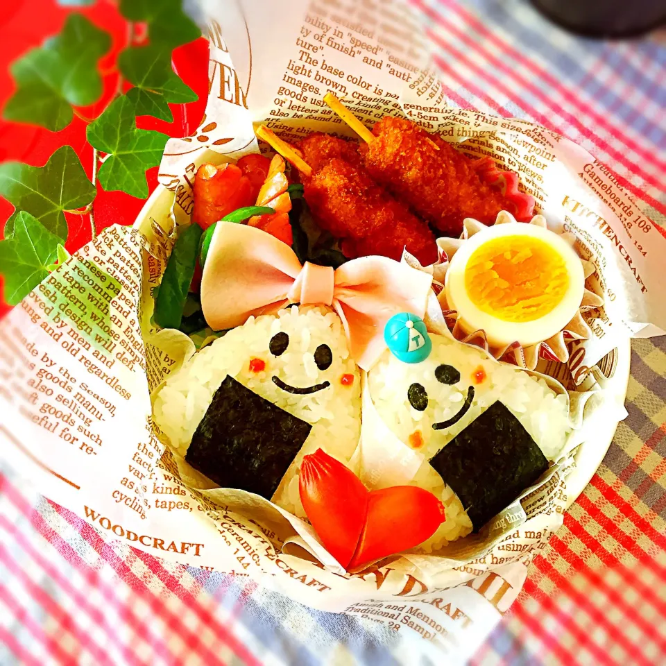 Snapdishの料理写真:おにぎりお弁当🎀|かぼ(≡'・'≡)さん