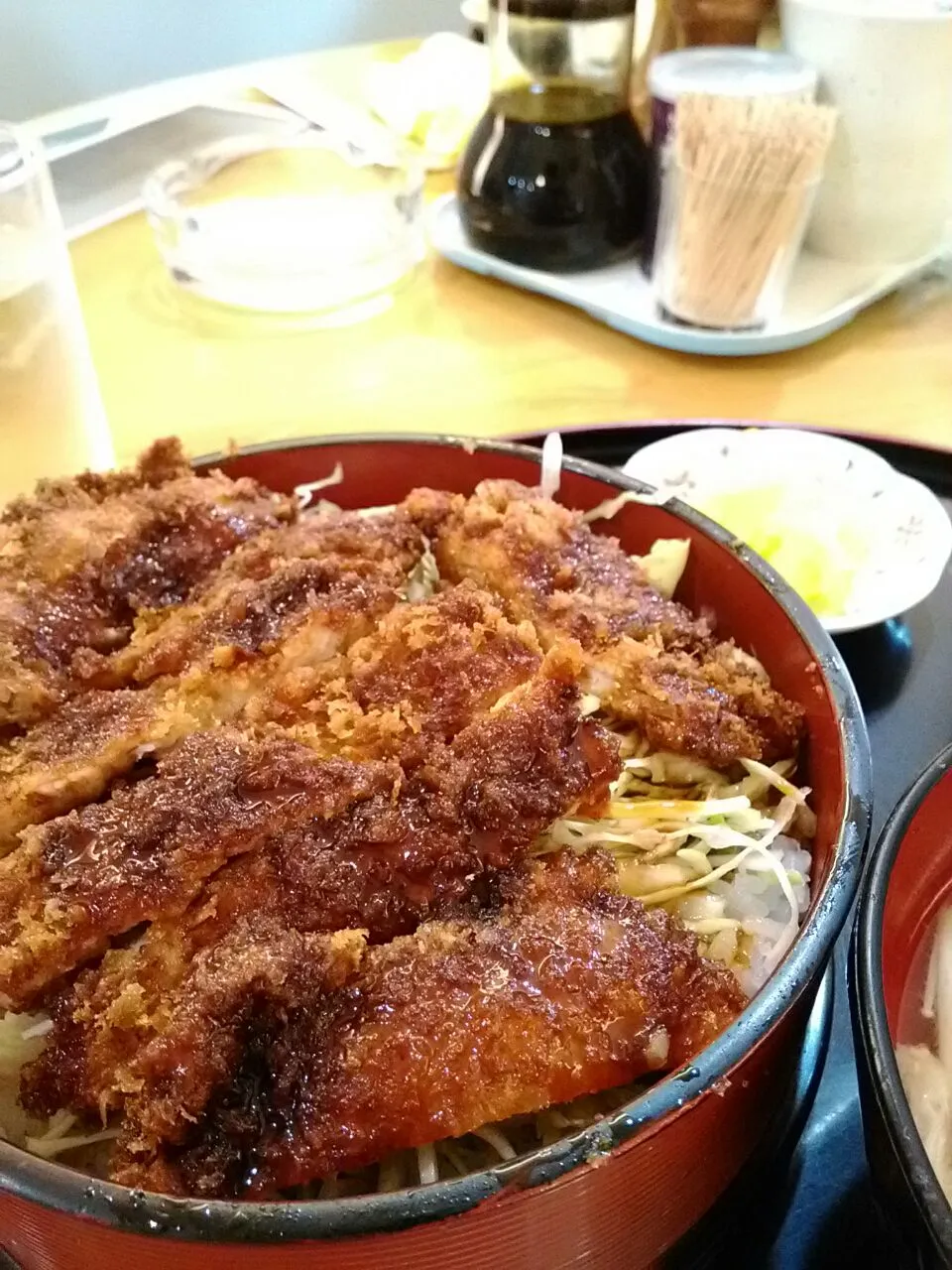 ソースカツ丼(ФωФ)ﾌﾌﾌ...|深夜特急fさん