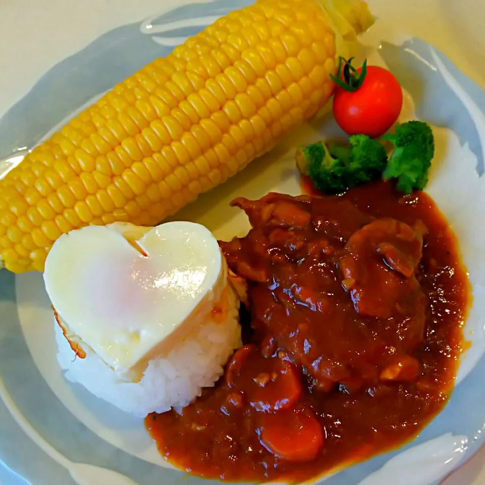 👧ふゎふゎハンバーグ
クッキーの型で❤の卵焼き🍳ﾃﾍｯ😝💦💦|みうのすけさん