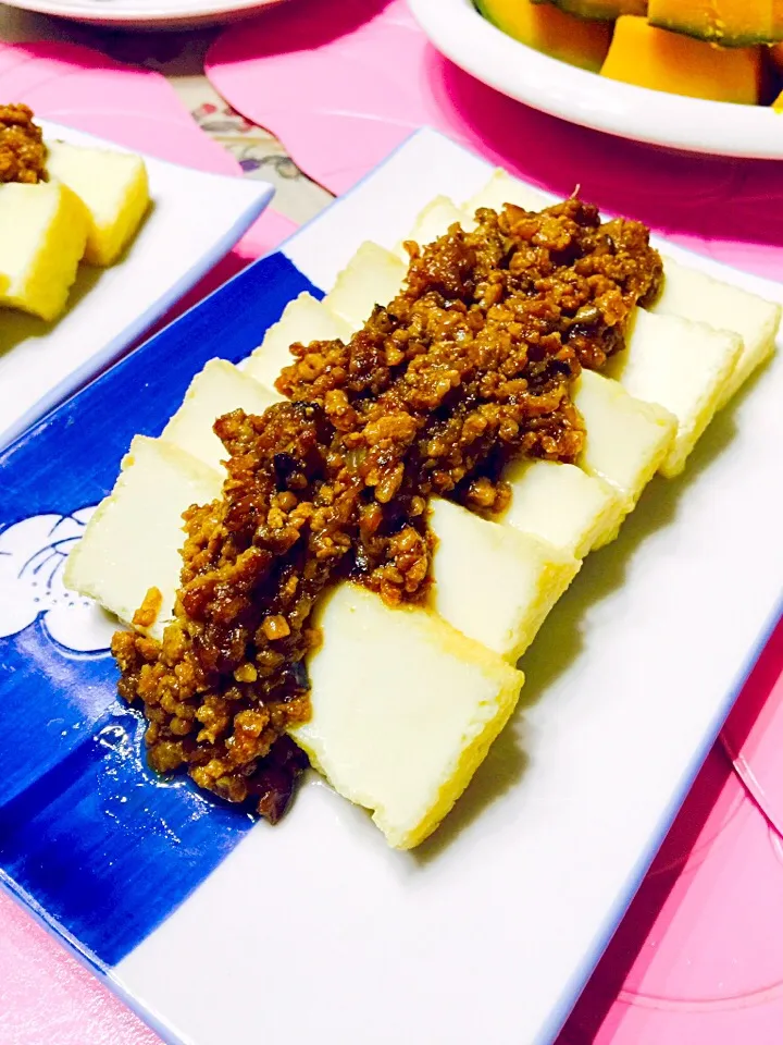 Snapdishの料理写真:Tofu w/ Black soybean paste sauce|きくちゃんさん