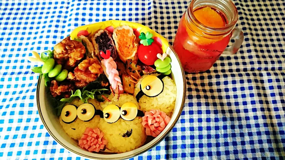 Snapdishの料理写真:バナーナ大好きなミニオン弁当|よよちさん