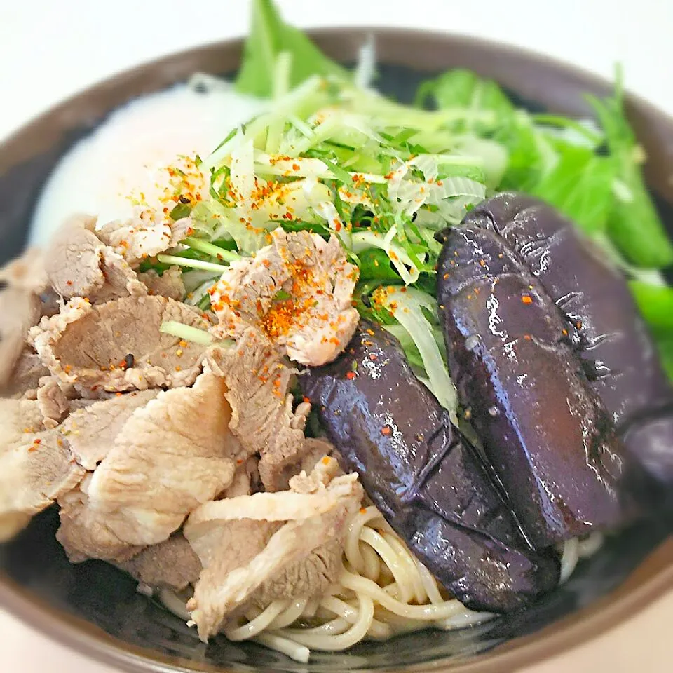 揚げ茄子と豚肉のゴマだれぶっかけ蕎麦～v(^o^)|たかたかさん