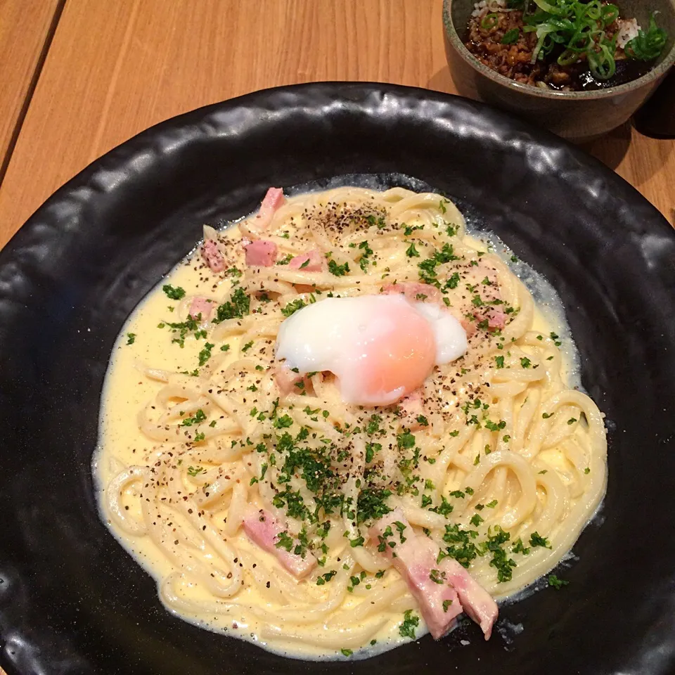 名物カルボナーラうどん＋牛黒カレー御飯@あんぷく(川崎)|塩豚骨さん